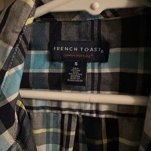 Boys Short-Sleeved Button Up